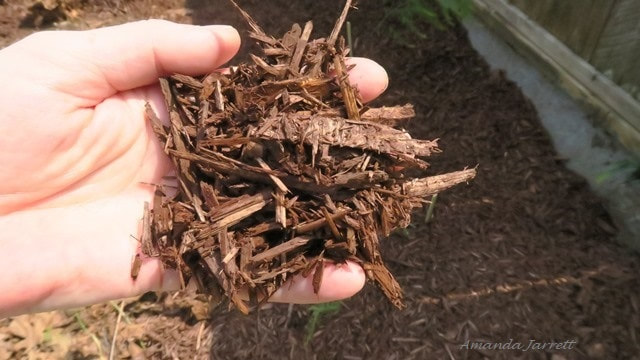 recycled wood chip organic mulch