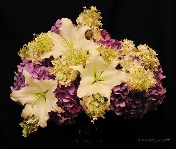 August floral arrangements,cut flowers