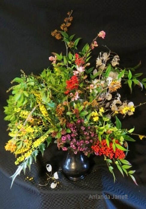 January floral arrangement 2019,cut flowers,flower arranging,The Garden Website,Amanda Jarrett,Amanda's Garden Consulting