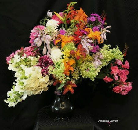 July floral arrangement 2018,cut flowers,flower arranging,The Garden Website,Amanda Jarrett,Amanda's Garden Consulting