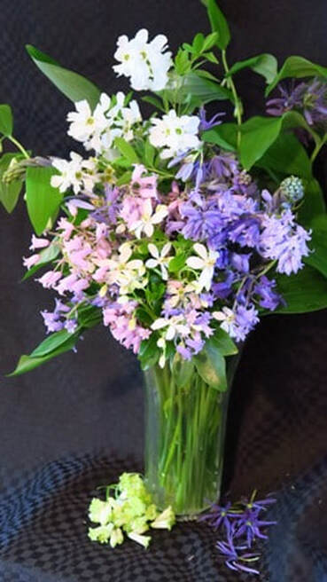 May floral arrangement 2019,cut flowers,flower arranging,The Garden Website,Amanda Jarrett,Amanda's Garden Consulting