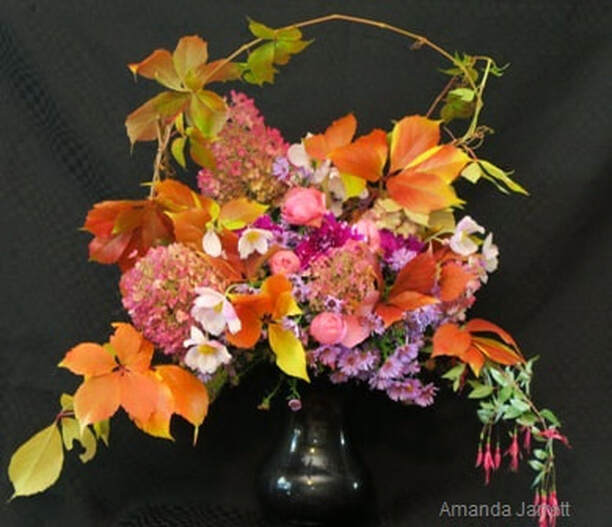 October floral arrangement 2019,cut flowers,flower arranging,The Garden Website,Amanda Jarrett,Amanda's Garden Consulting