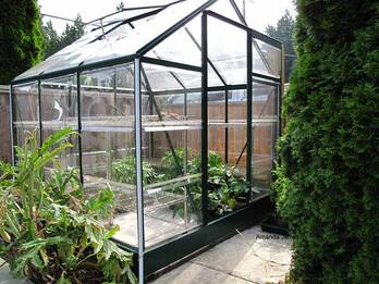 greenhouses,March garden chores