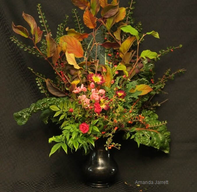 November floral arrangement 2018,cut flowers,flower arranging,The Garden Website,Amanda Jarrett,Amanda's Garden Consulting